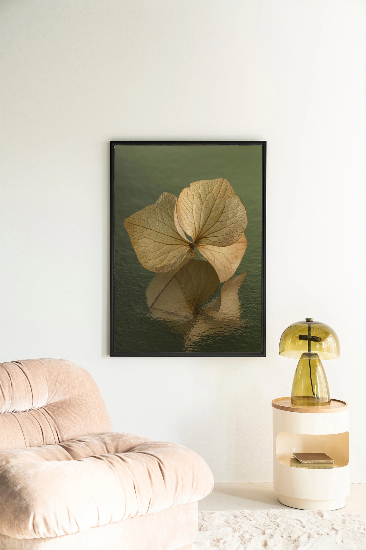 Wall Hanging Leaf Me: In Reflection - Urban Cotton