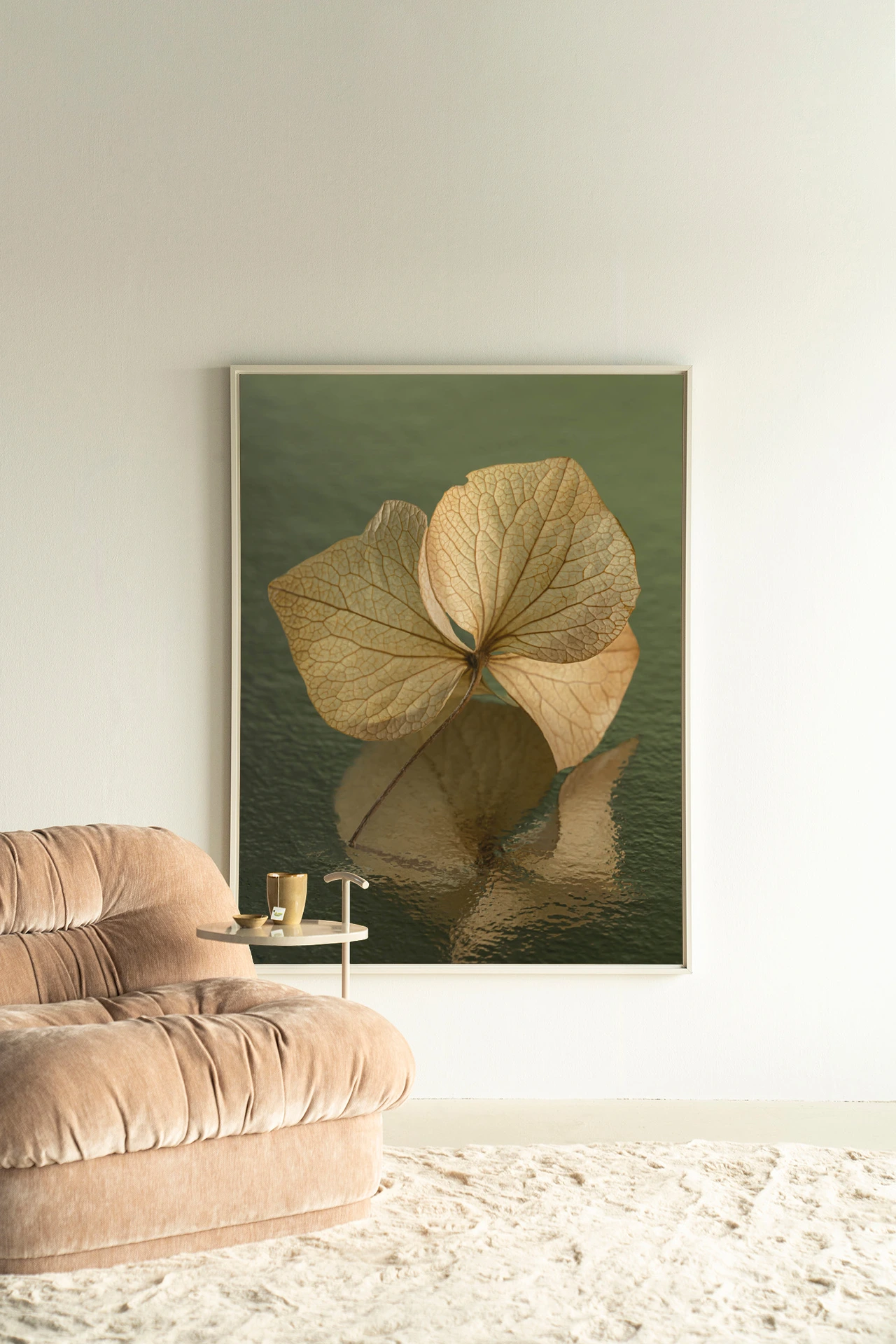 Wall Hanging Leaf Me: In Reflection - Urban Cotton